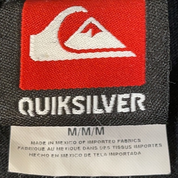 Quiksilver Short Sleeve T-Shirt Size Medium - Picture 3 of 4